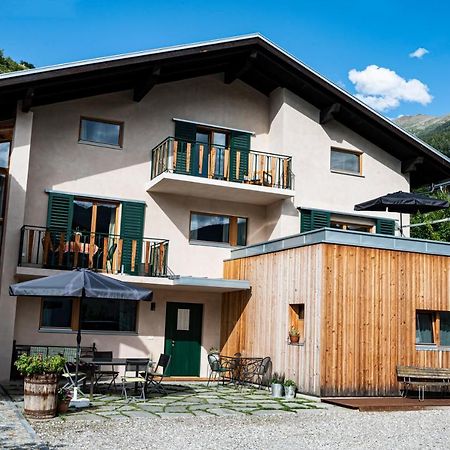Haus18. 4 Apartman Sluderno Kültér fotó